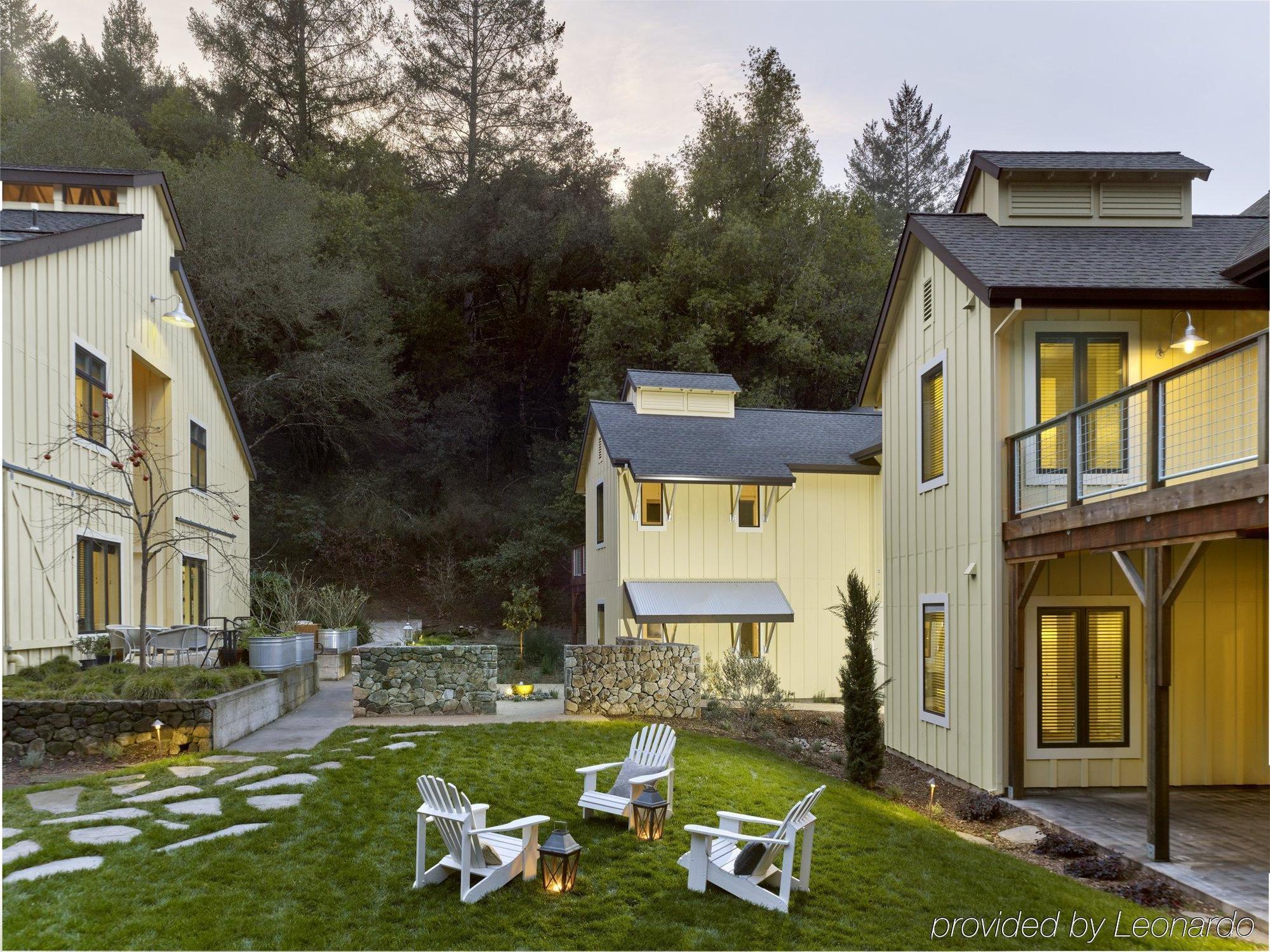 Farmhouse Inn Forestville Ngoại thất bức ảnh