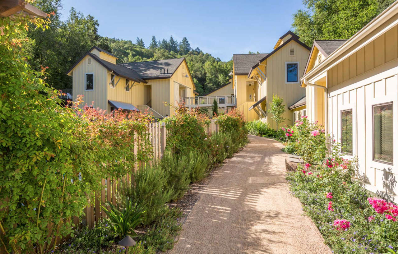 Farmhouse Inn Forestville Ngoại thất bức ảnh